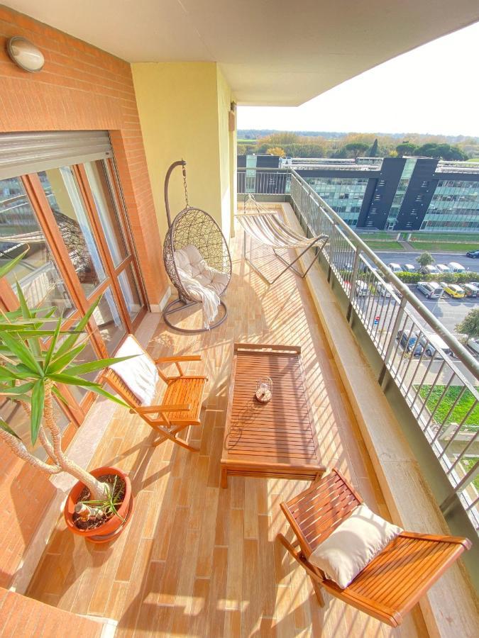 Golden Hour Apartment - Panoramic Terrace Fiumicino Buitenkant foto